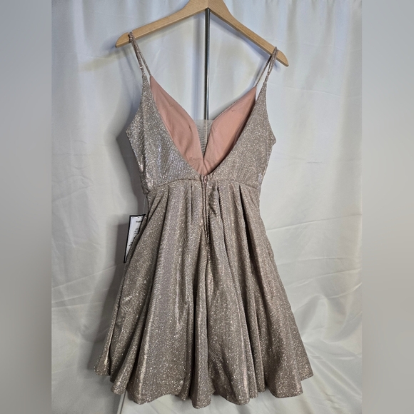 Sparkly Metallic Fit & Flare Party Dress Size 9/10 B. Darlin - Picture 5 of 8